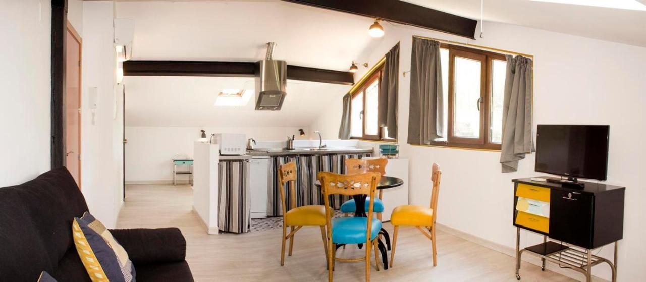 Apartamentos Puenteviejo 아레나스 데 산 페드로 외부 사진