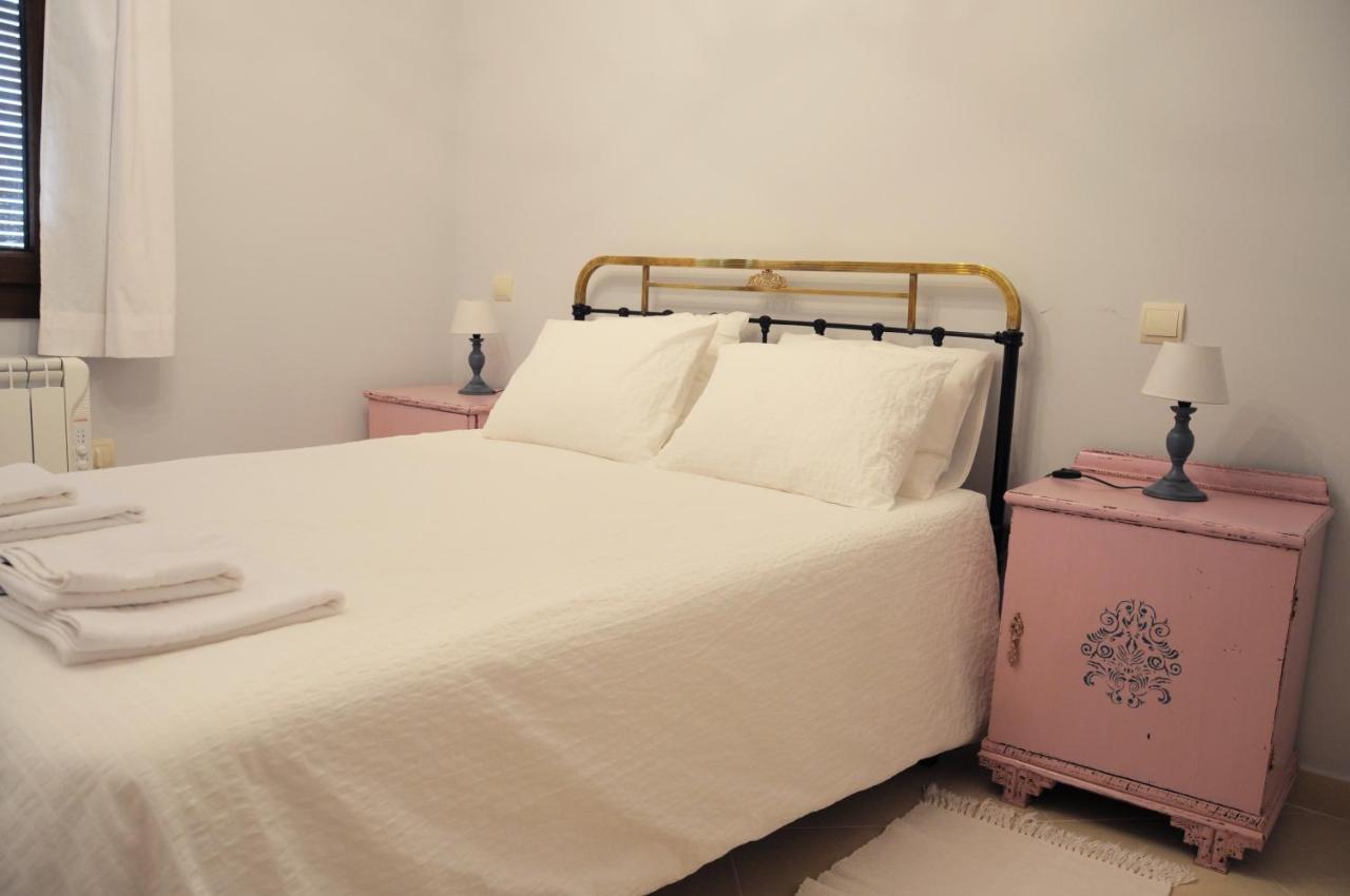 Apartamentos Puenteviejo 아레나스 데 산 페드로 객실 사진